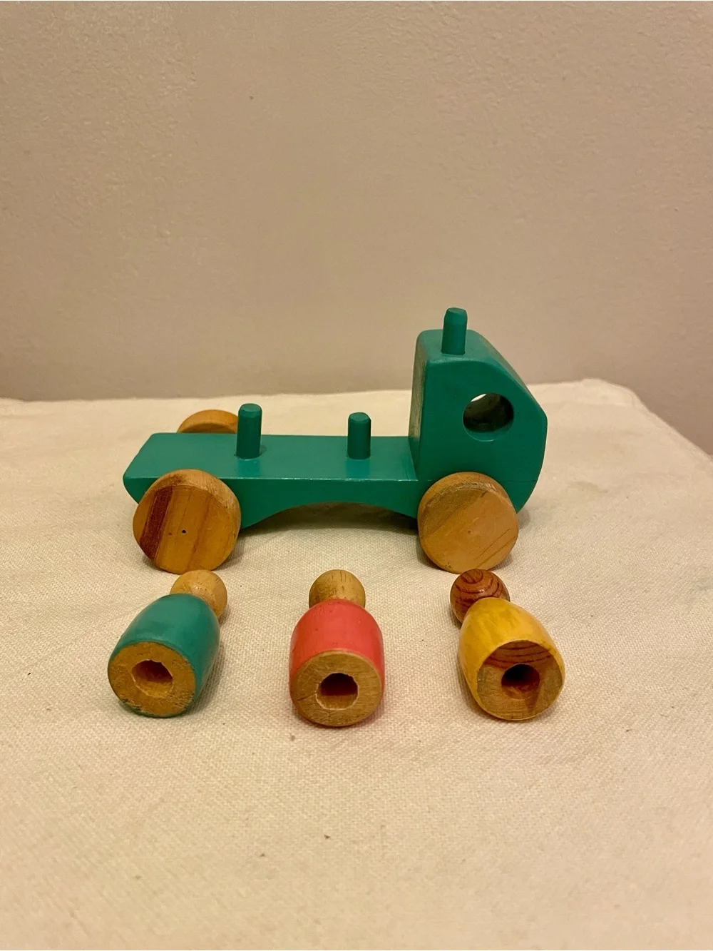 Montessori Wooden Vehicle Set Cars Trucks Peg Dolls Waldorf Open Ended Toy EUC
